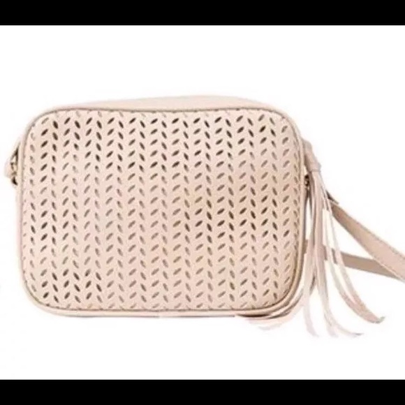 NEW Summer & Rose Delilah Crossbody Purse in Tan - Picture 1 of 3